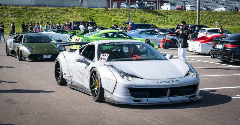 Illustration for article titled This Parking Lot Party Reveals Just How Wild Japan's Tuner Scene Can Get